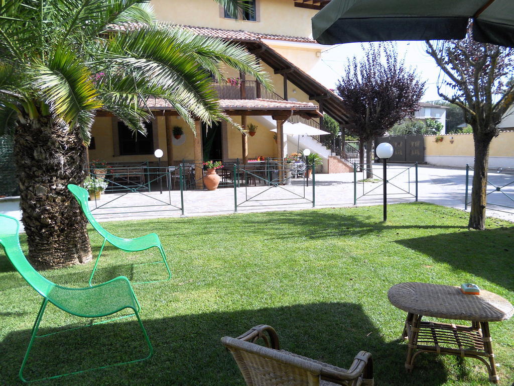 فندق Residenza Cerci فالمونتوني الغرفة الصورة